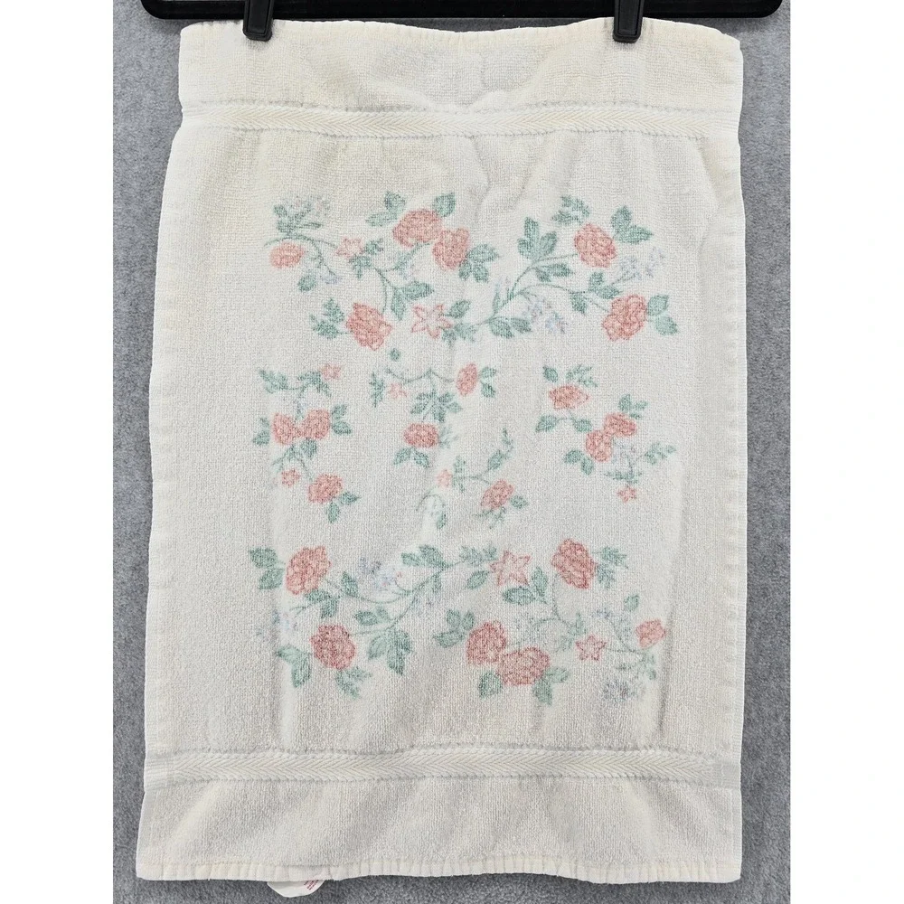 Vintage 1980s Caress Floral Bath Towel Set Ivory Pink Roses 4 Piece 42x25